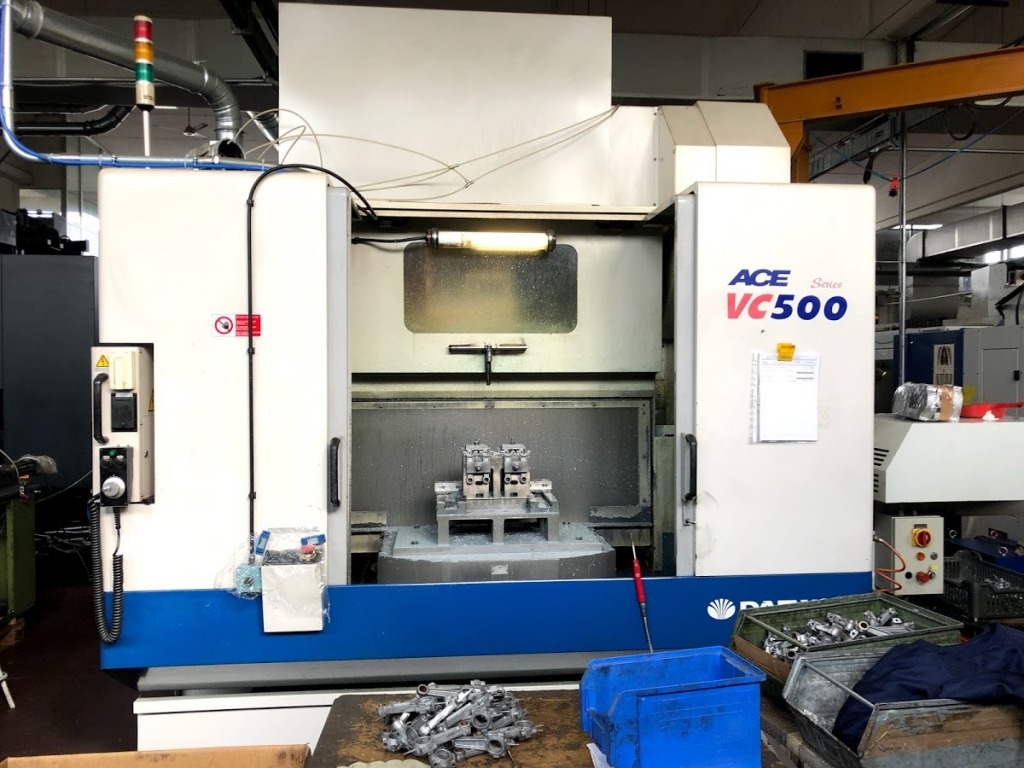 Centro Di Lavoro Verticale Rotopallet Daewoo Ace Vc500 in vendita - foto 4