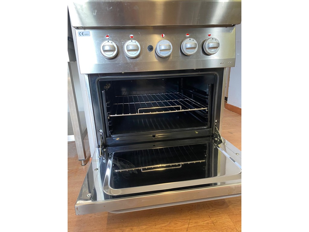 Cucina 4 fuochi con forno a gas SEMINUOVA in vendita - foto 2