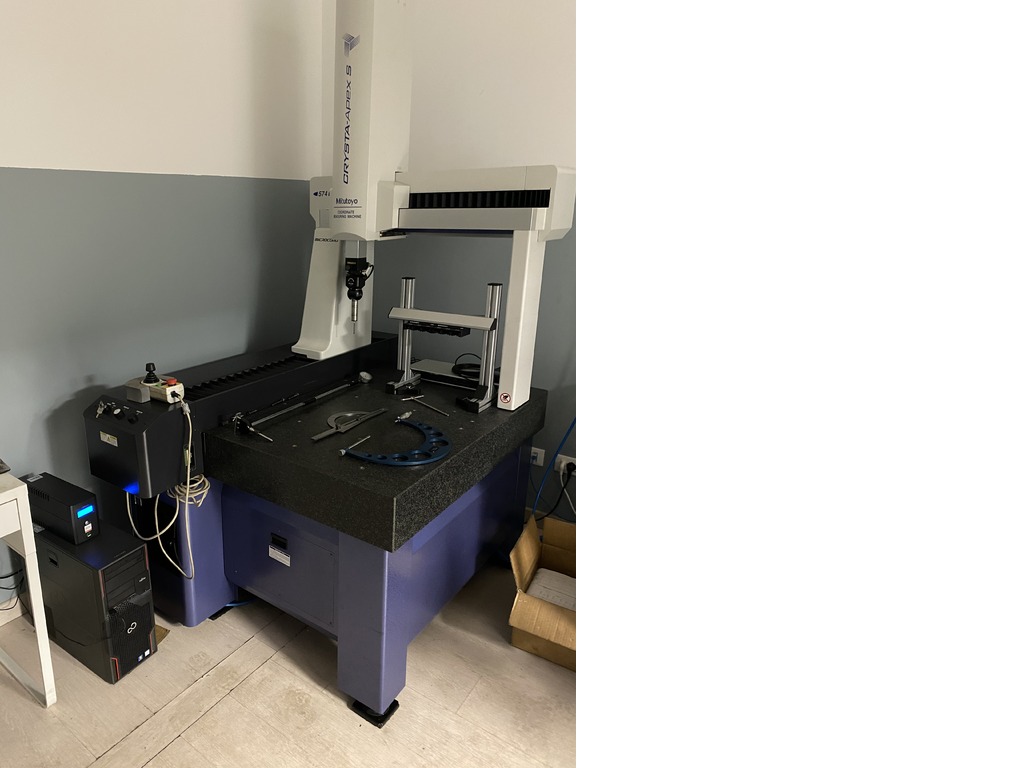 Mitutoyo, macchina di misura 3D in vendita - foto 2