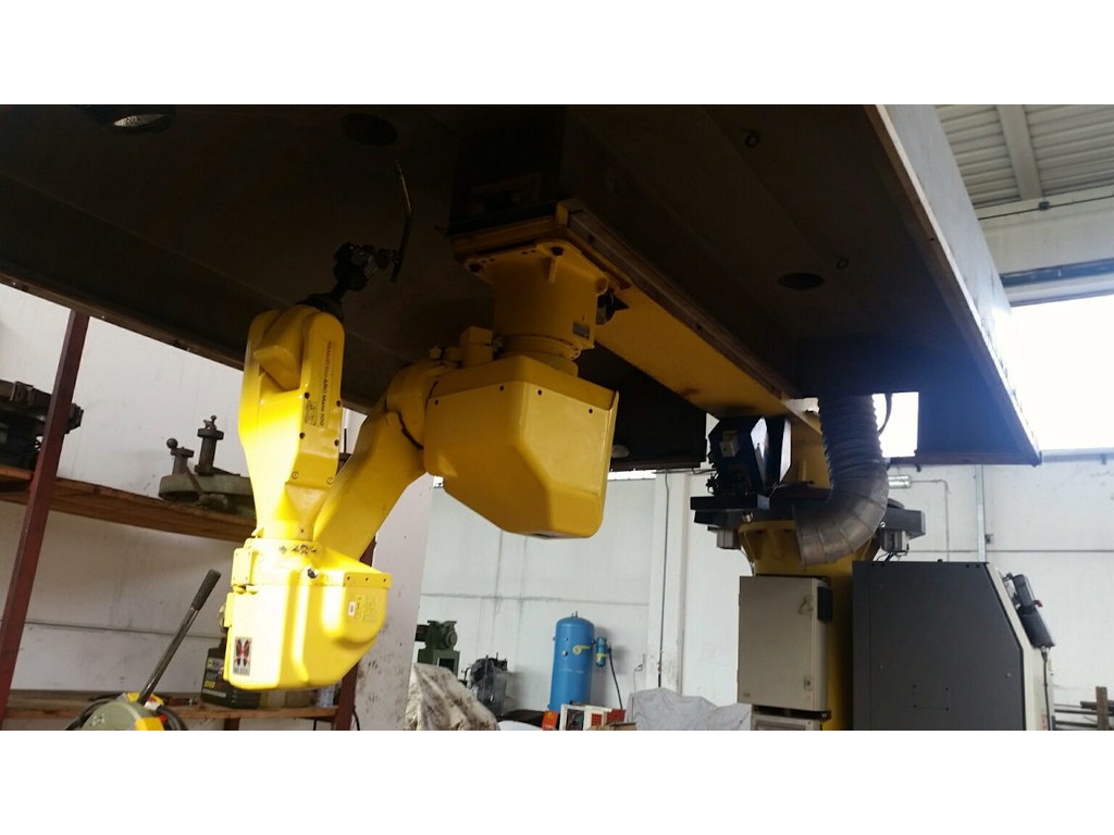 Robot di saldatura a portale fanuc mod. ARC MATE 100 in vendita - foto 3