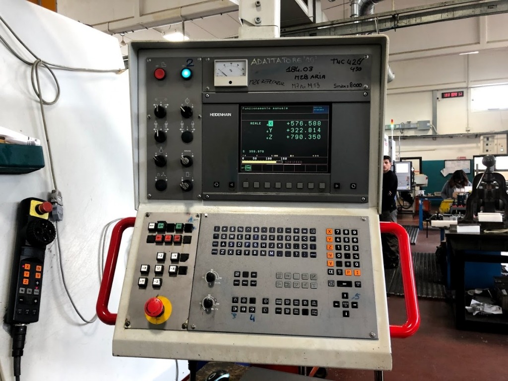 Centro di lavoro verticale ZPS MCFV 1060 NM in vendita - foto 2