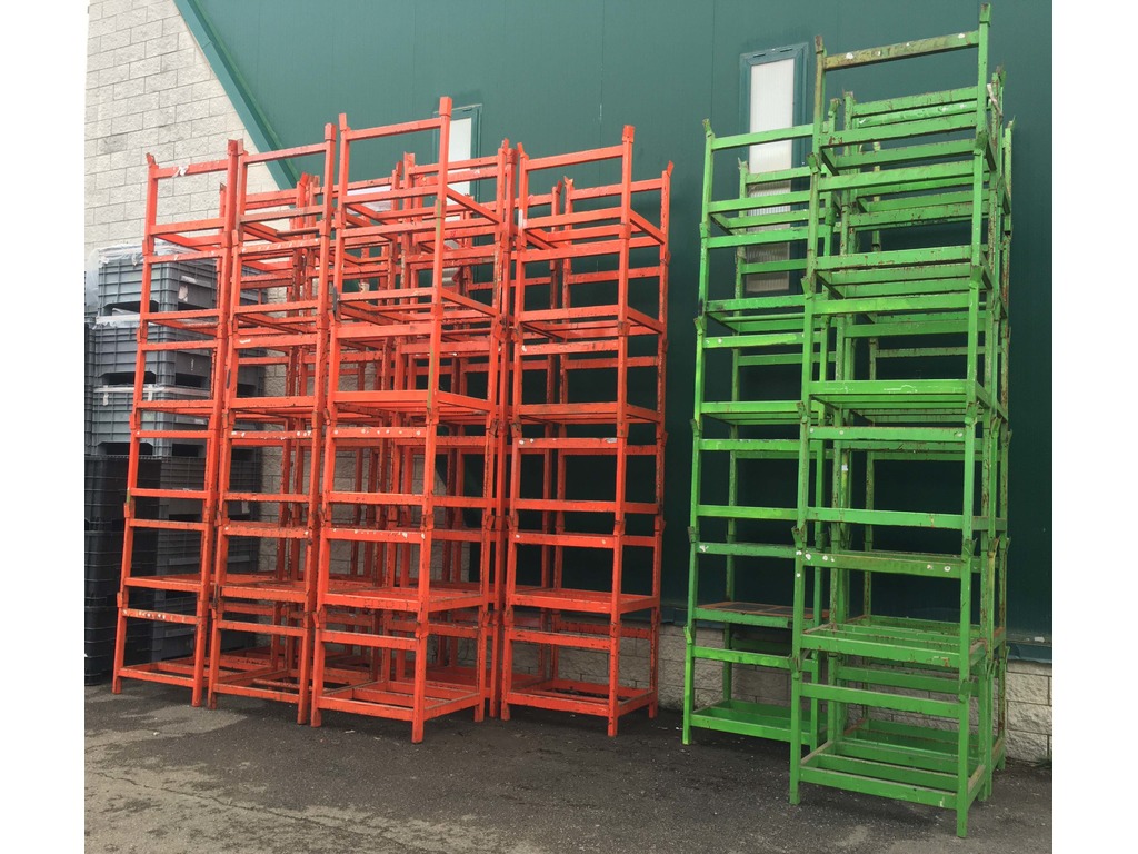 Pallet in acciaio impilabili con sponde in vendita - foto 5