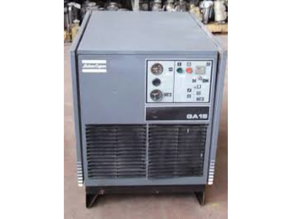 Compressore rotativo Atlas Copco GA 15 kw in vendita - foto 1
