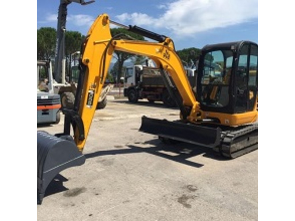 Vendesi escavatore cingolato JCB in vendita - foto 1