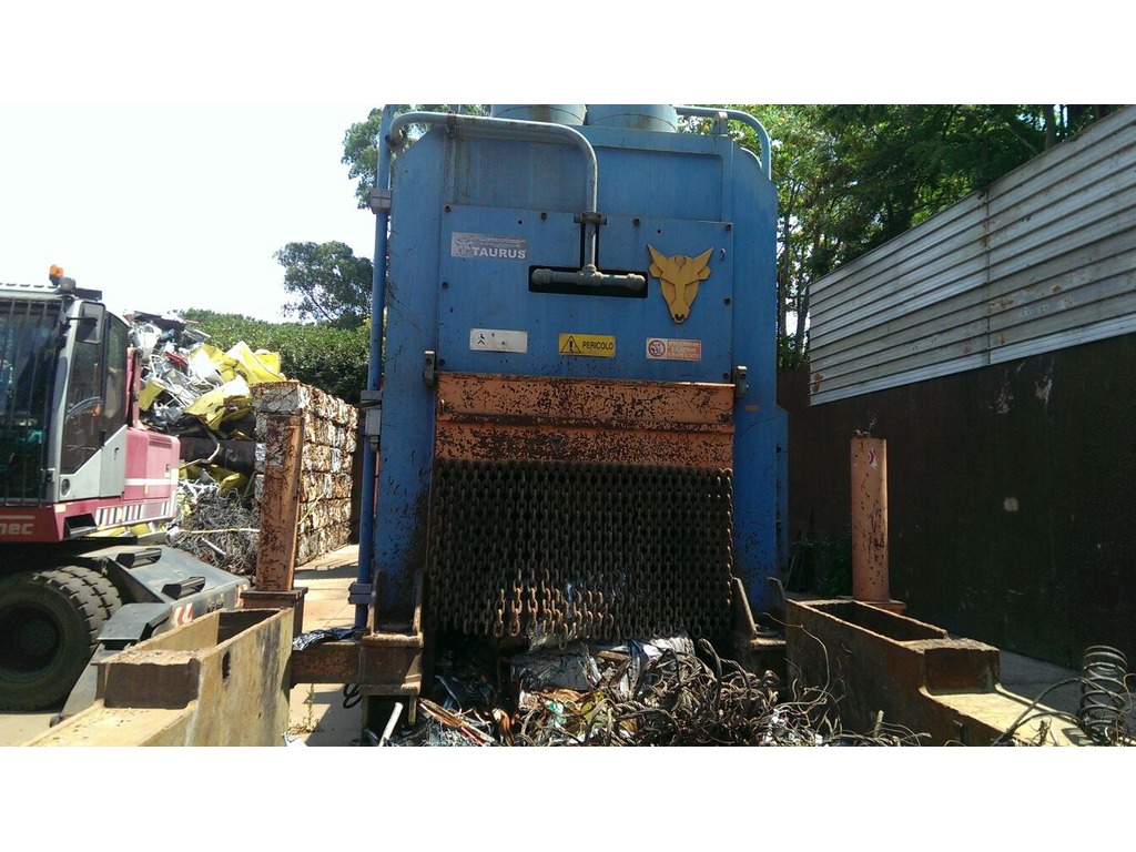 Cesoia C&amp;G Taurus 800T in vendita - foto 3