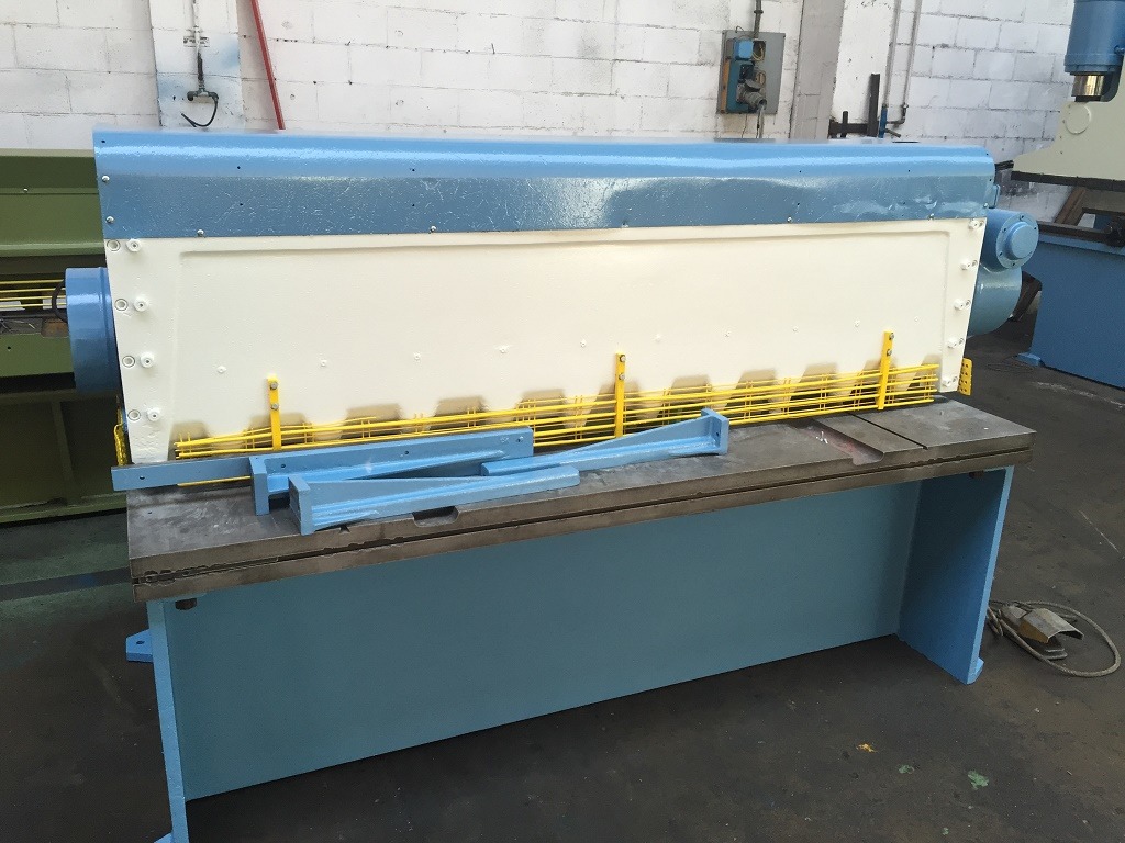 CESOIA FERMO RIBOLDI A GHIGLIOTTINA 2050 x 3 mm in vendita - foto 2