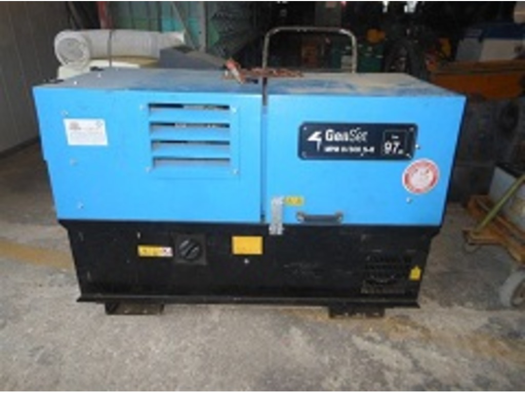 Vendesi motosaldatrice Genset in vendita - foto 1