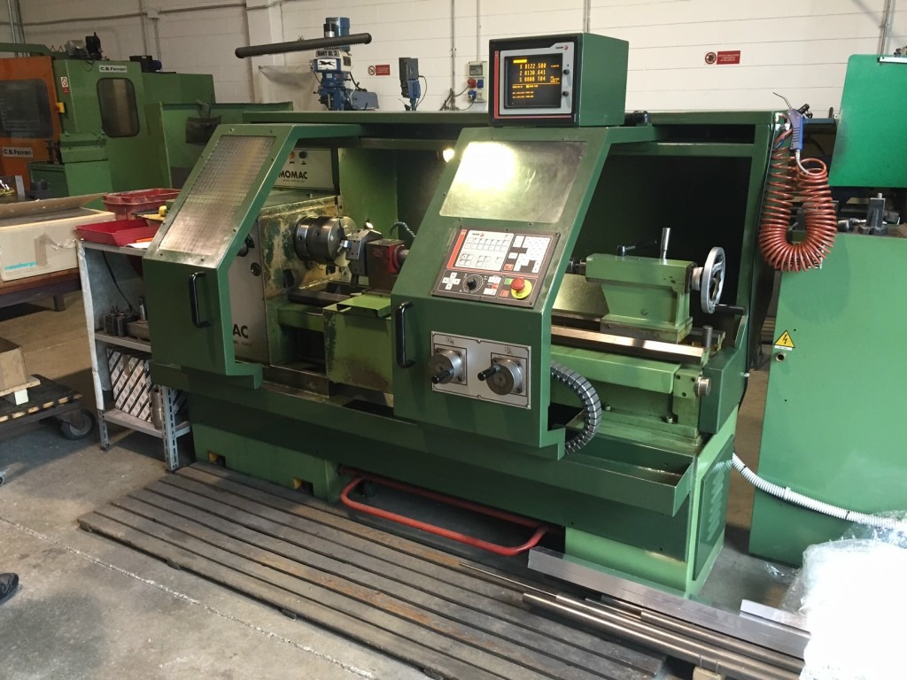 TORNIO AD AUTOAPPRENDIMENTO MOMAC MOD. SC/200 CN CNC FAGOR 800 T in vendita - foto 1