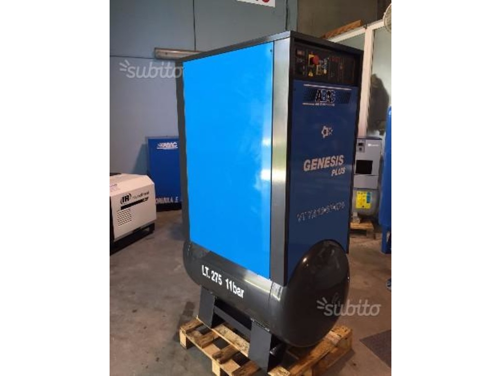 Compressore a vite su serbatoio ed essiccatore in vendita - foto 4