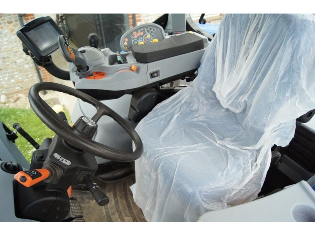 Trattore NEW HOLLAND T7.235 in vendita - foto 2