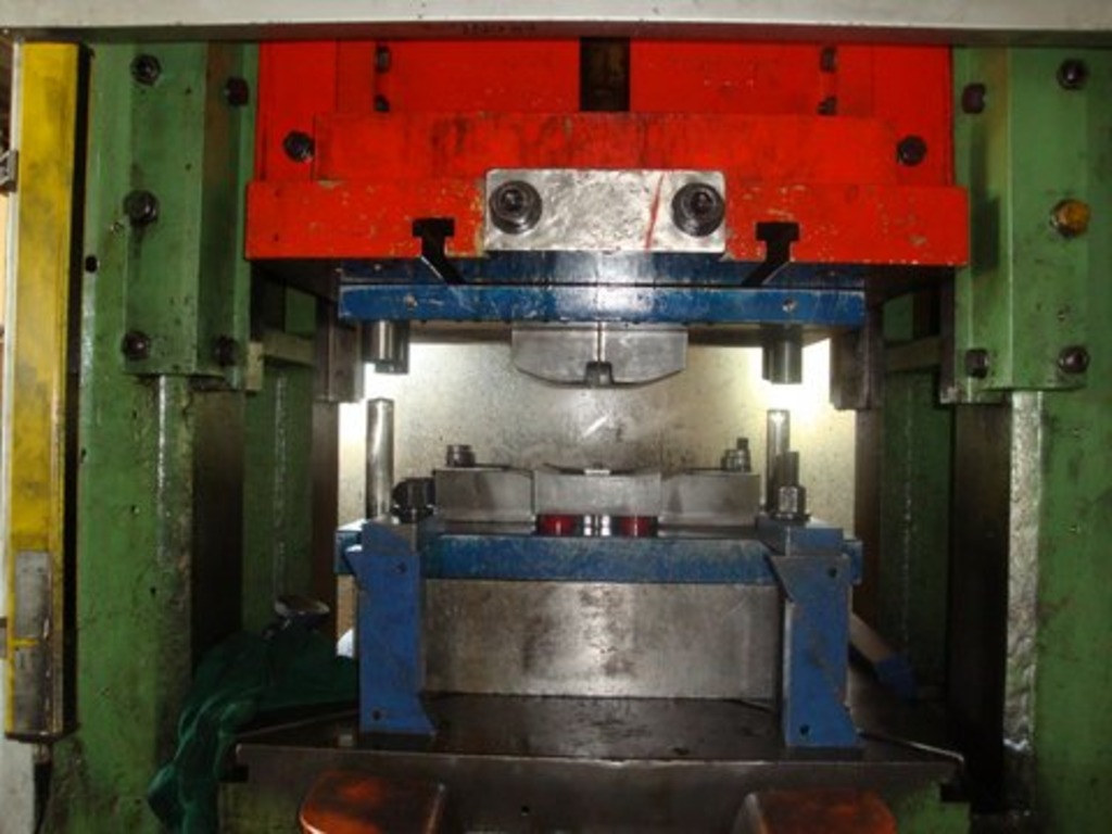 Pressa Meccanica Agostino Colombo 160 tonn in vendita - foto 2