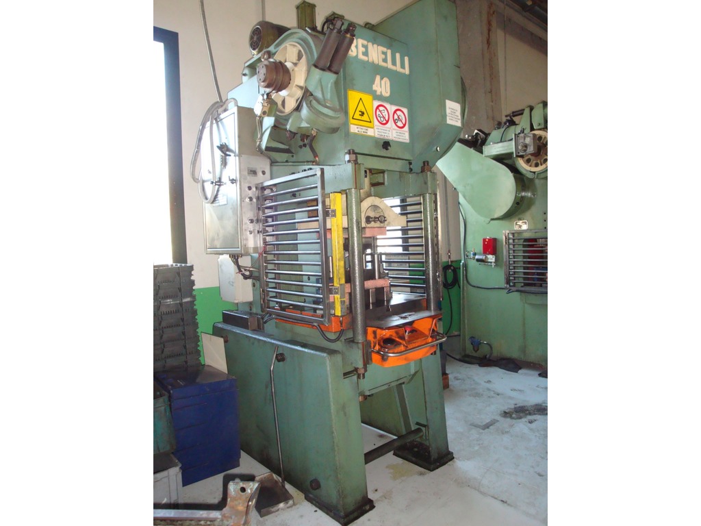 Pressa Meccanica Benelli 40 tonn in vendita - foto 1