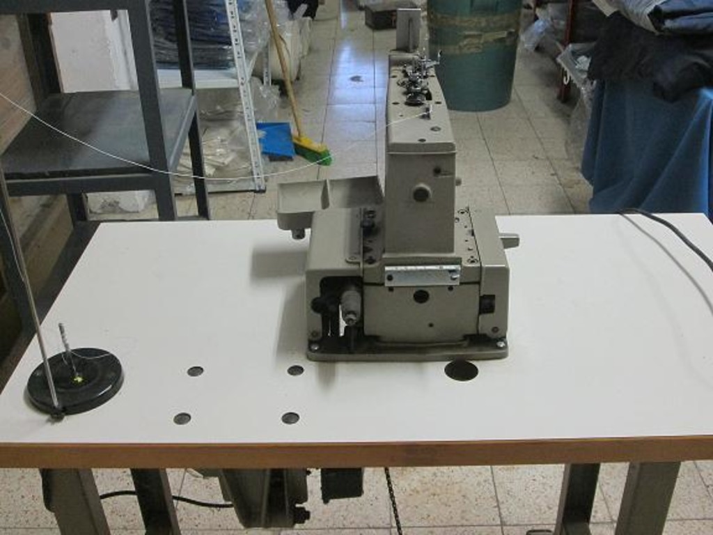 Attaccabottoni industriali in vendita - foto 5