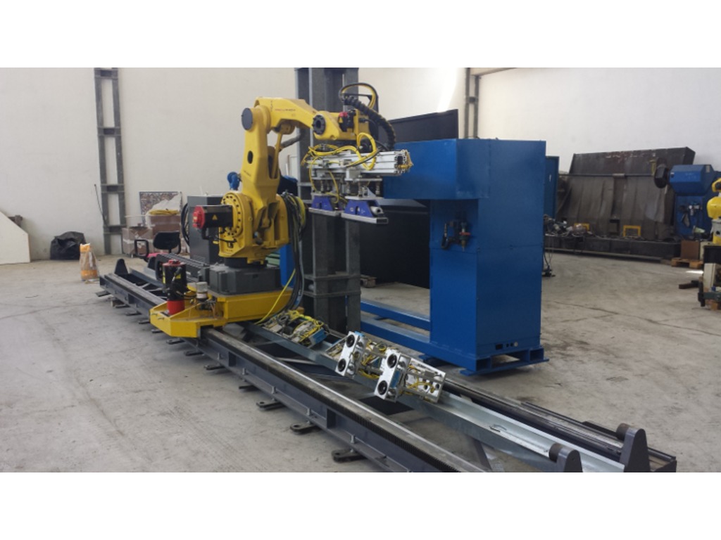 ROBOT USATO CONTROLLATO FANUC M 420iA in vendita - foto 2