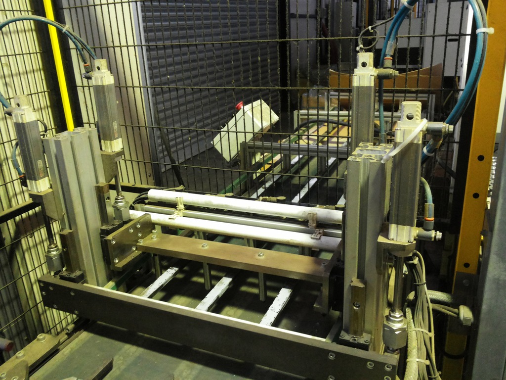 Tornio CNC robotizzato MACHT 330-MACHT 410 in vendita - foto 6