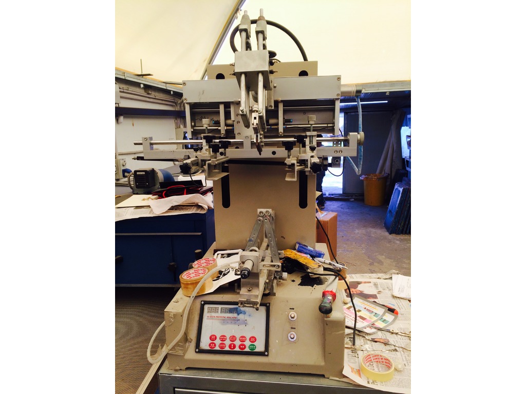 Stampa penne bottiglie rotazione screen printing in vendita - foto 2