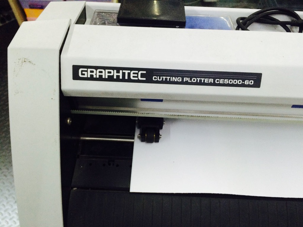 Plotter da taglio graphtec cutting ce5000-60 in vendita - foto 2