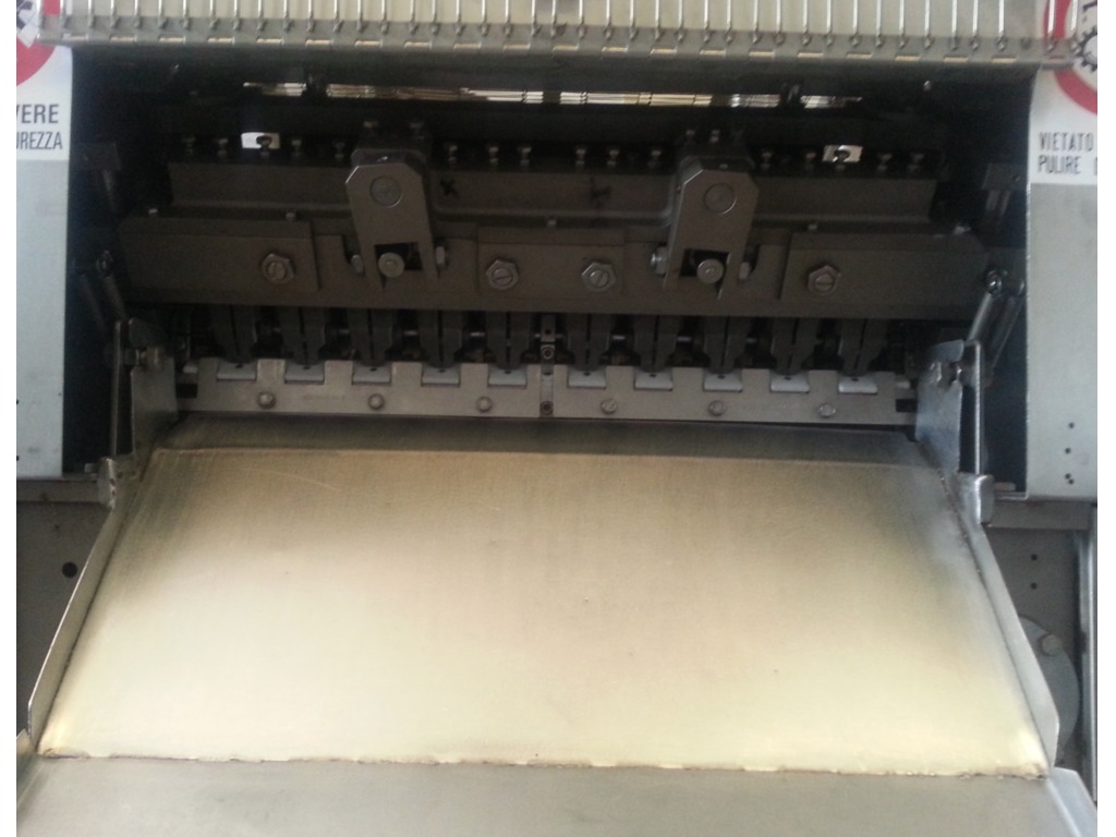 Macchina automatica per cappelletti e ravioli modello MRT540 in vendita - foto 2