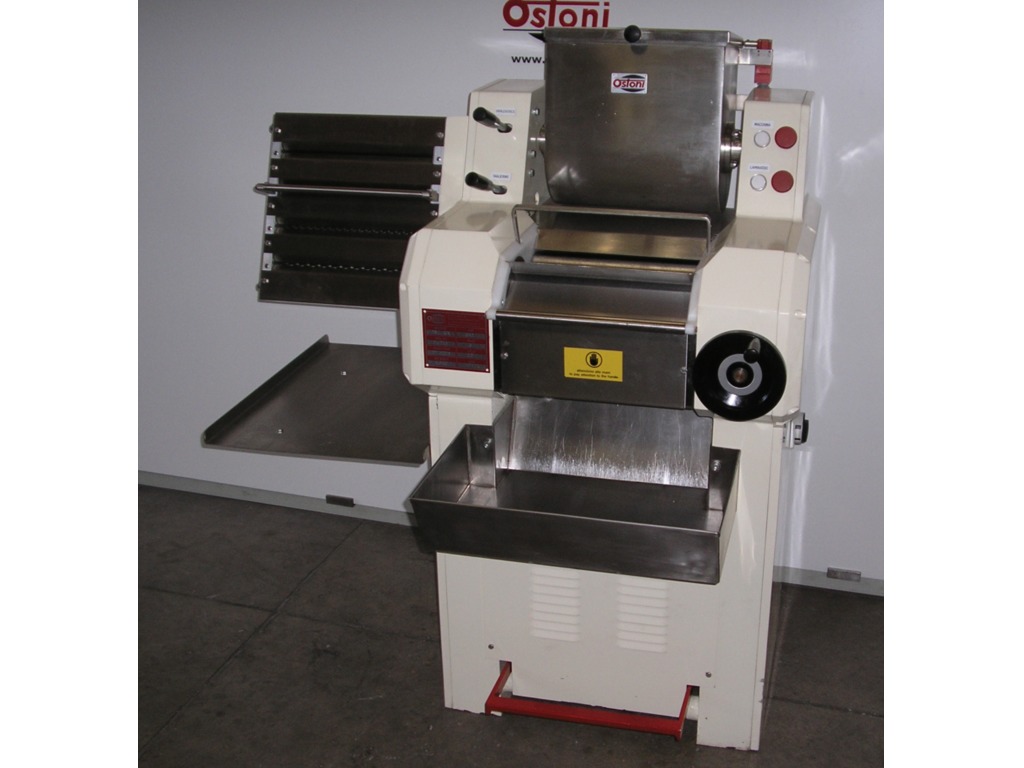Cilindro semi-automatico con taglierina modello AZ320 in vendita - foto 1